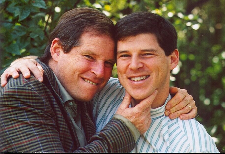 Elliot (left) Steven (right).jpg